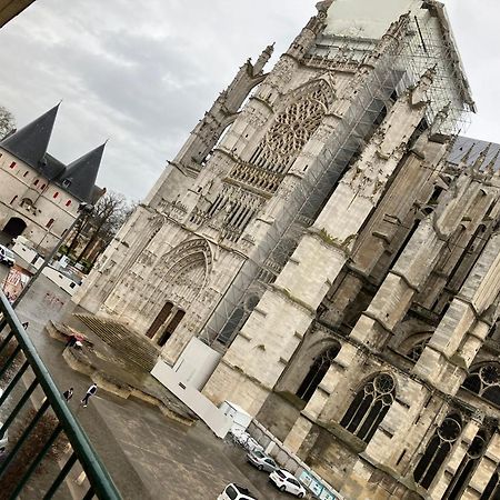 Lovely Appartement Vue Cathedrale Beauvais Eksteriør billede
